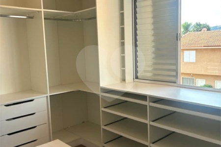 Casa à venda com 2 quartos no condomínio Altos do Boa Vista, São Roque - SP