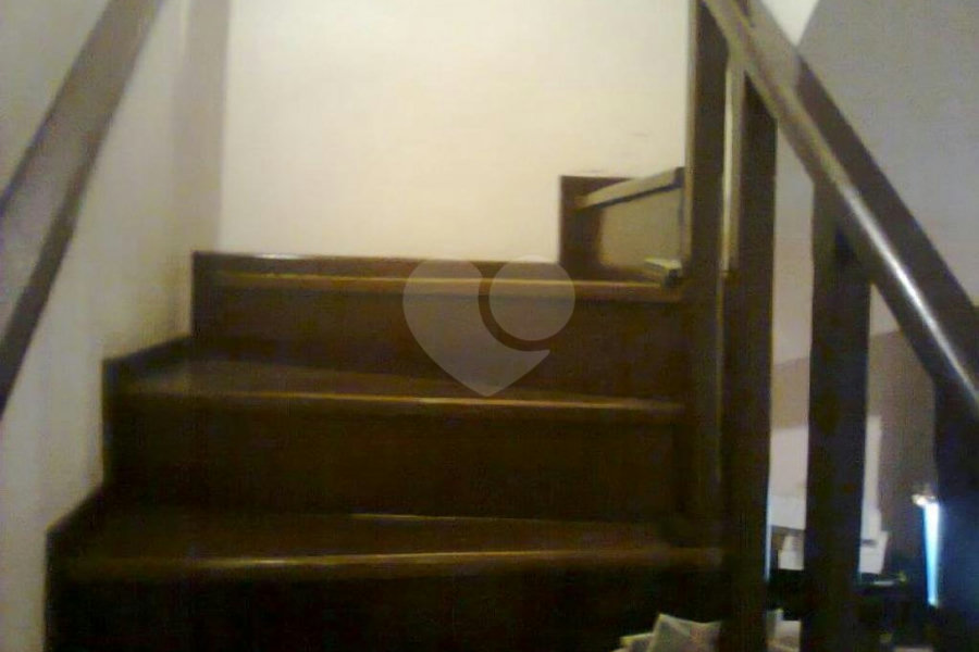 Sobrado à venda com 4 quartos, sendo 1 suíte, em Jaçanã, São Paulo, SP
