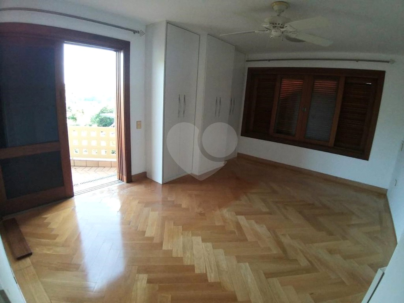 Casa à venda com 3 suítes em Nova Gardênia, Atibaia, SP