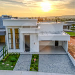 Casa à venda com 3 suítes no condomínio Residencial Dona Maria Candida, Indaiatuba - SP