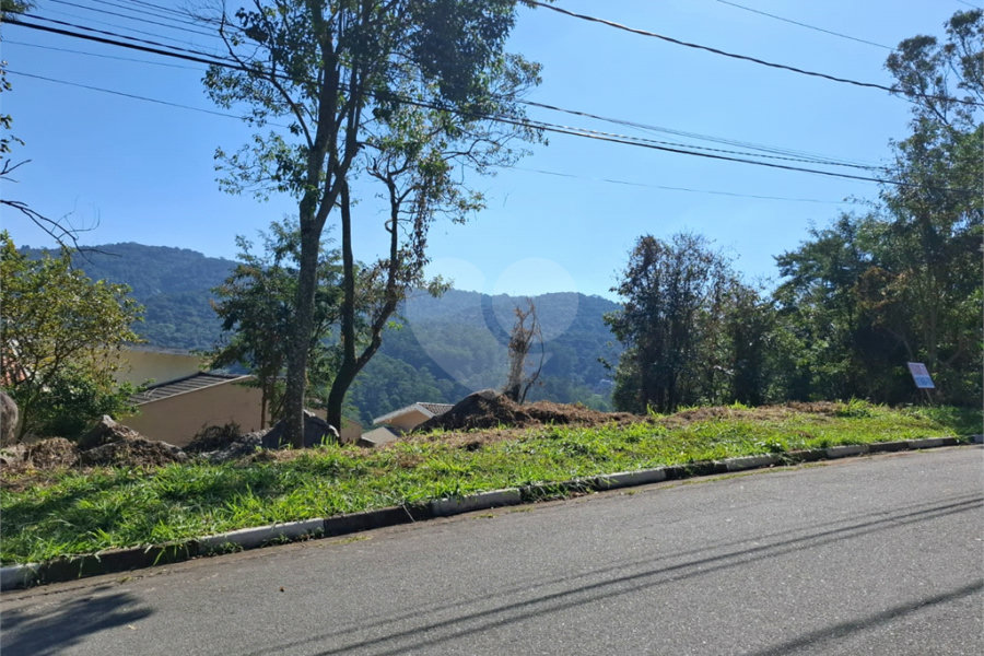 Terreno à venda em Horto, São Paulo, SP