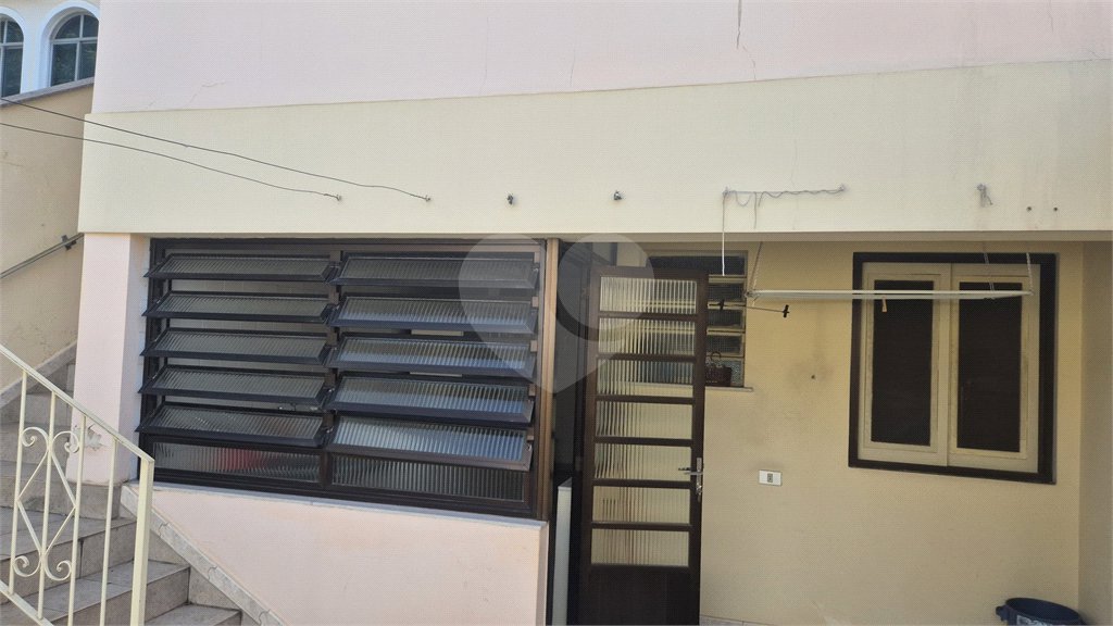 Casa à venda com 4 quartos, sendo 3 suítes,  no condomínio Chácara das Rosas, São Paulo - SP