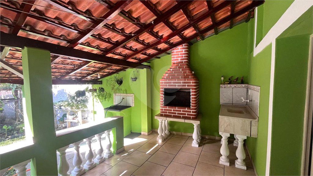 Casa à venda com 2 quartos, sendo 1 suíte, no Centro, Sarapuí, SP