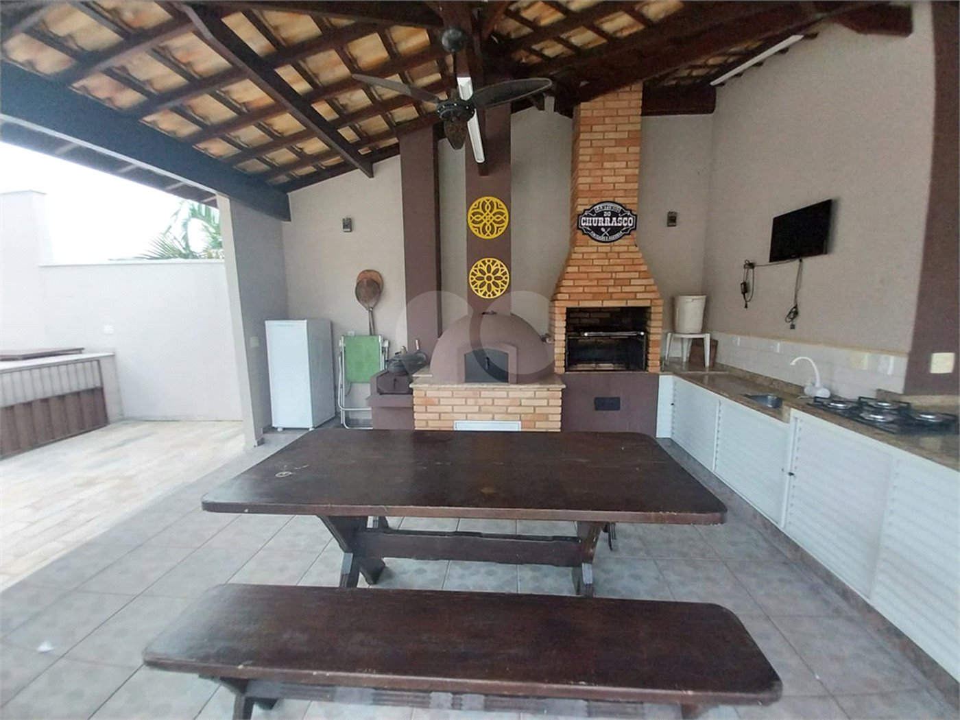 Casa Térrea Disponível para Locação e Venda no Condomínio Vilaggio Capriccio