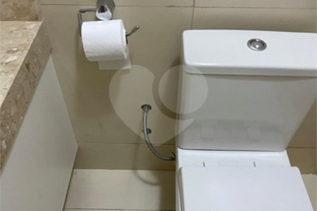 Chácara à venda em Atibaia.