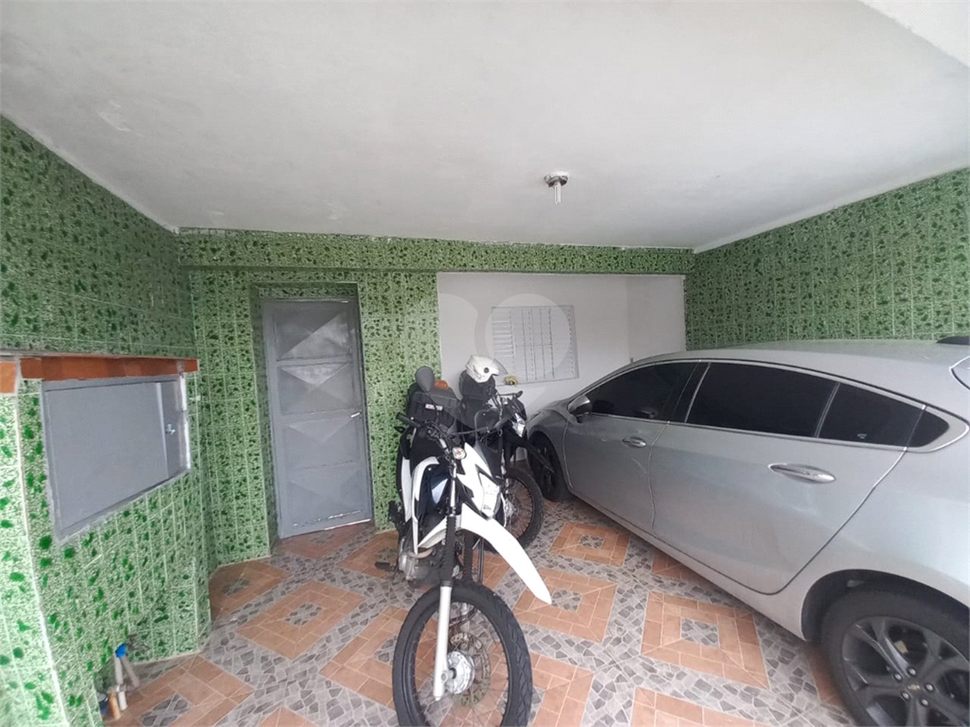 Casa Térrea à venda com 1 quarto em Jardim Armênia, Mogi das Cruzes, SP