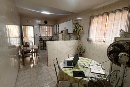 Sobrado à venda com 3 quartos, sendo 1 suíte,  em Jardim São Paulo(zona Norte), São Paulo, SP