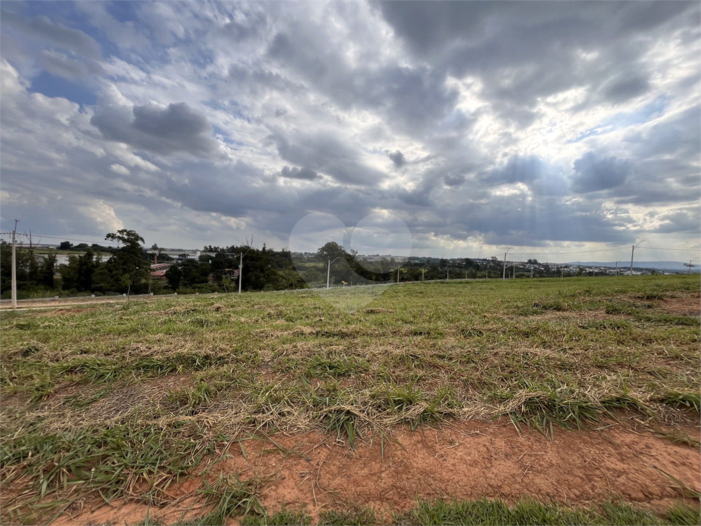 Terreno à venda no condomínio Terras Alpha Nova Esplanada, Votorantim - SP