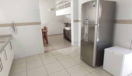 Casa à venda com 3 suítes no condomínio Villaggio Capriccio, Louveira - SP