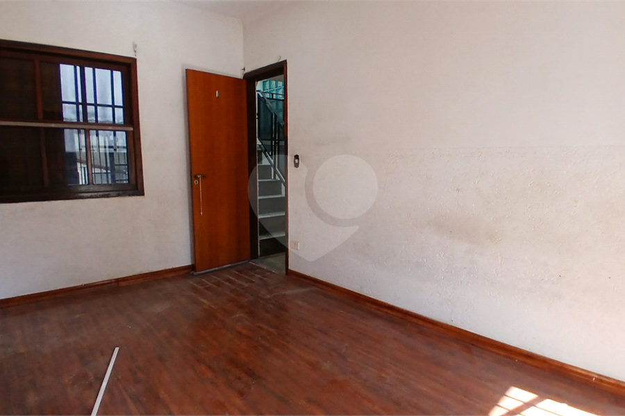Sobrado à venda com 4 quartos, sendo 1 suíte, em Santana, São Paulo, SP