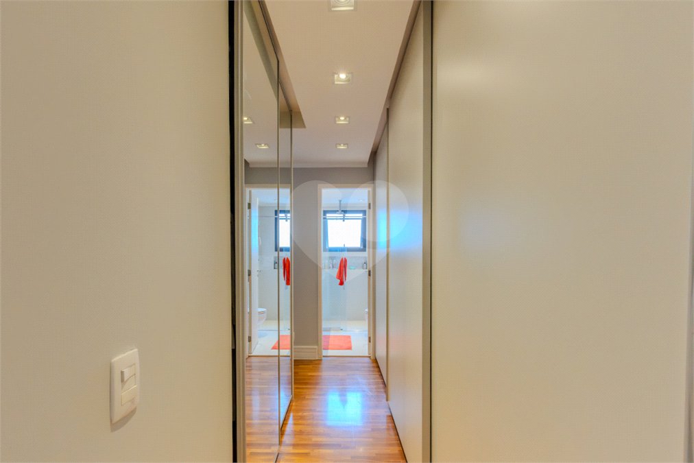 Apartamento à venda com 3 suítes em Chácara Santo Antônio, São Paulo, SP