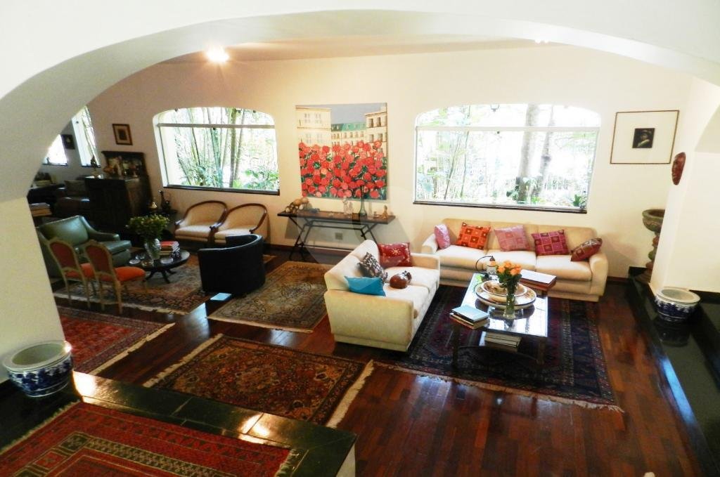 Casa de Vila à venda com 5 quartos, sendo 2 suítes, em Jardim Marajoara, São Paulo, SP