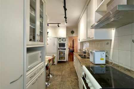 Apartamento à venda com 3 suítes em Campo Belo, São Paulo, SP