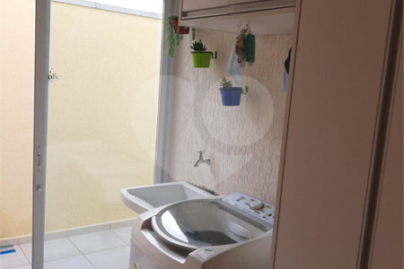 Casa à venda com 3 quartos, sendo 1 suíte,  em Vila Suissa, Mogi das Cruzes, SP
