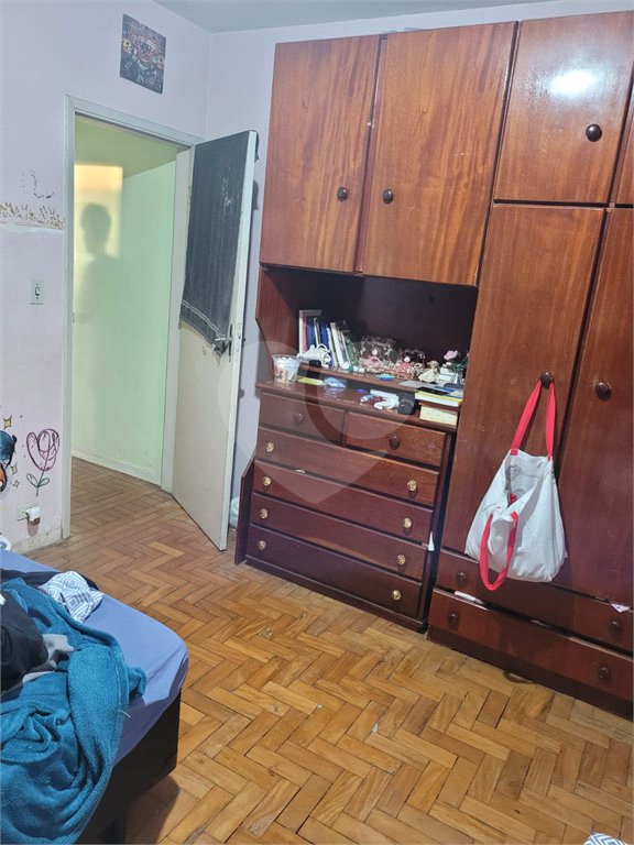 Sobrado à venda com 3 quartos em Vila Marari, São Paulo, SP