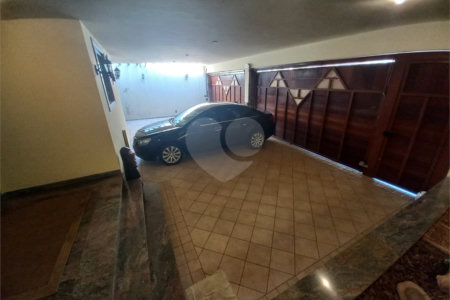 Casa Térrea na XV de Novembro .