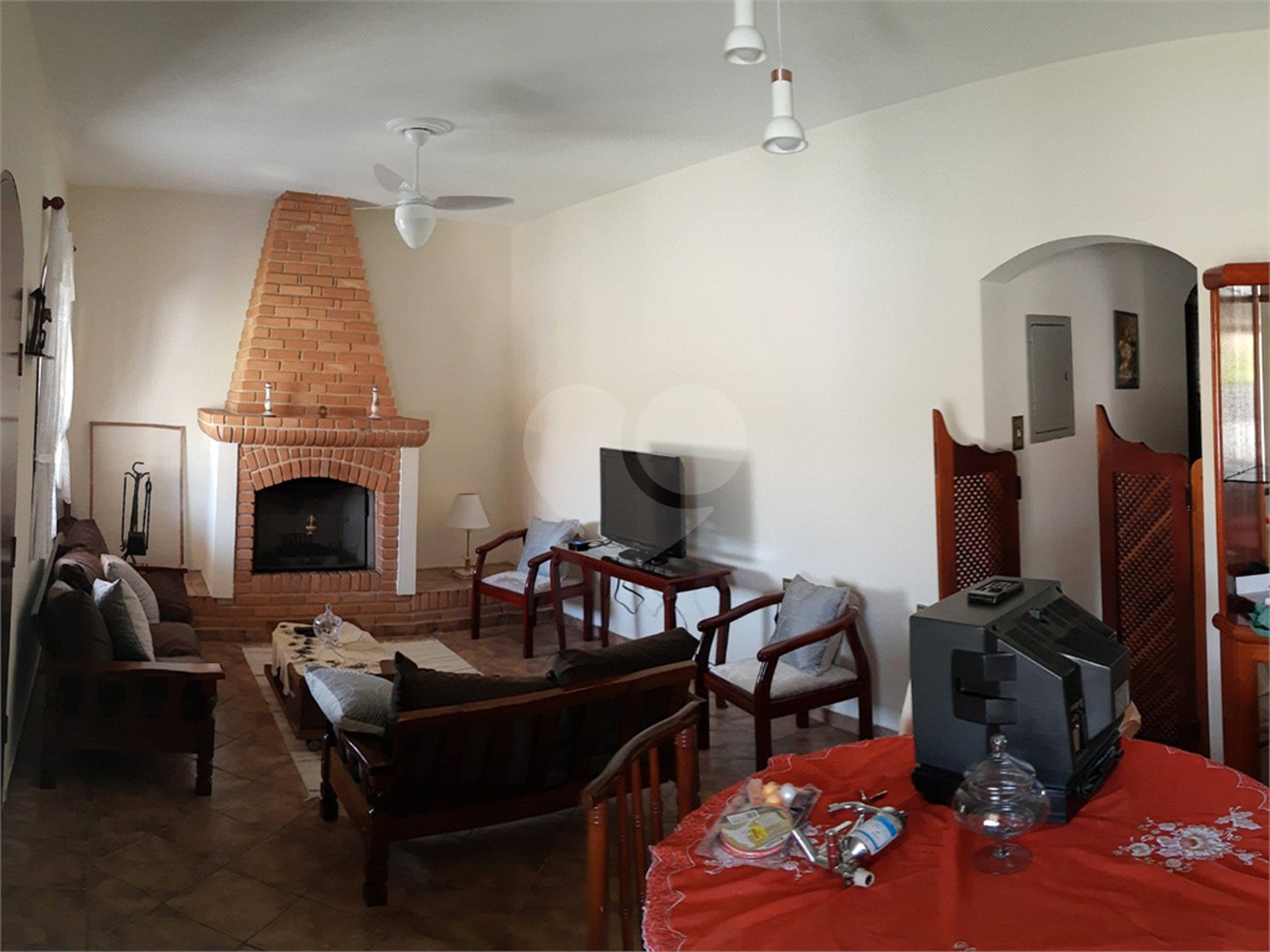 Chácara à venda com 5 quartos, sendo 1 suíte,  em Alpes do Sarapu, Salto de Pirapora, SP