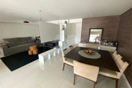 Apartamento à venda com 3 suítes em Santana, São Paulo, SP
