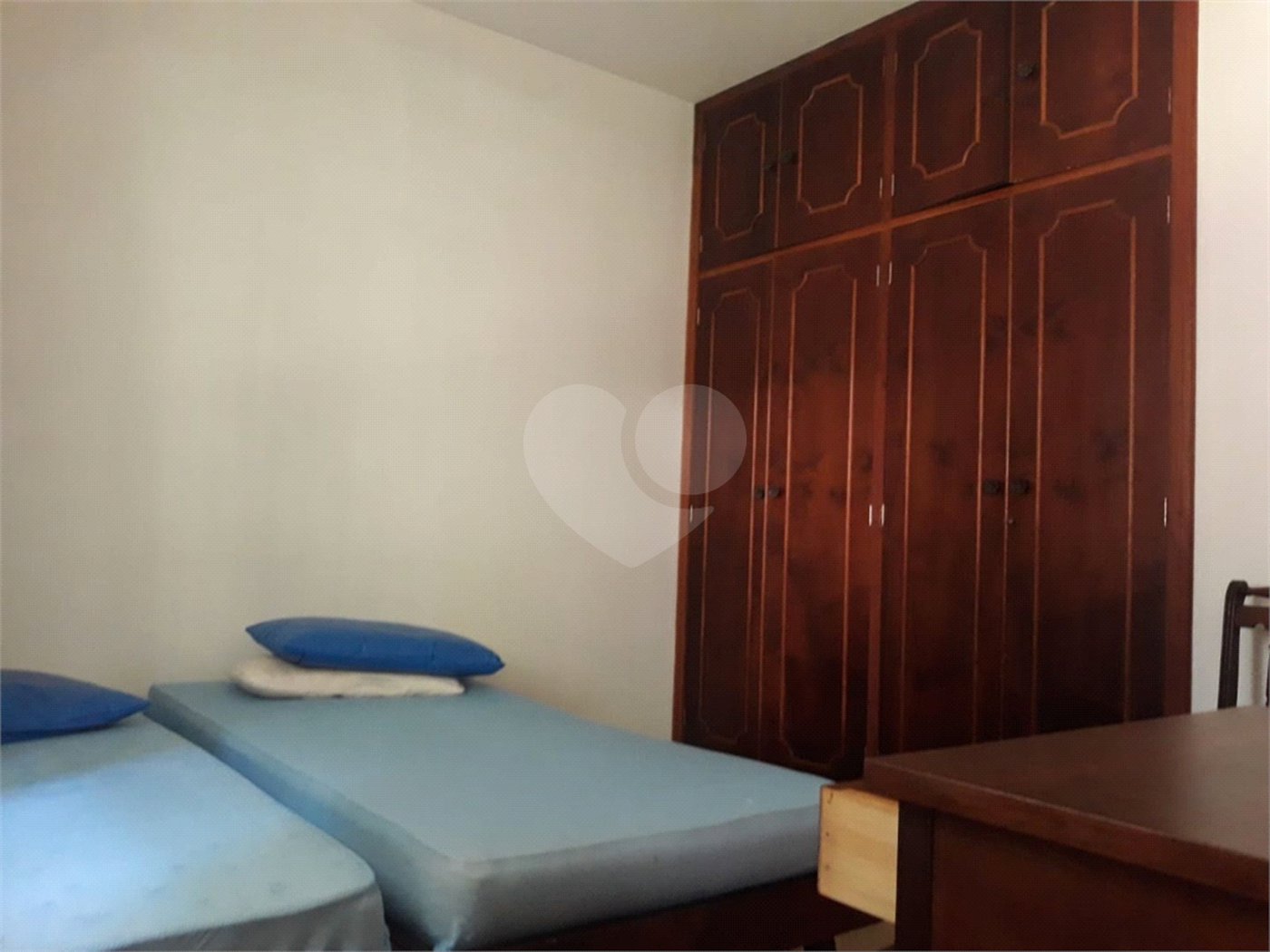Chácara à venda com 3 quartos, sendo 2 suítes,  no Centro (canguera), São Roque, SP