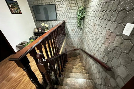 Sobrado à venda com 4 quartos, sendo 2 suítes, em Vila Júlia, Poá, SP