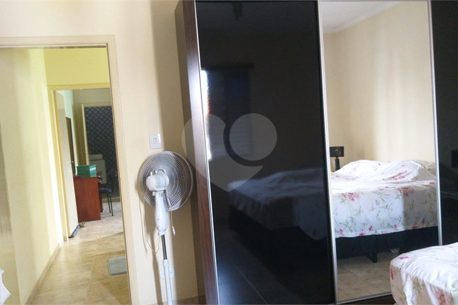 Sobrado à venda com 3 quartos, sendo 1 suíte,  em Parada Inglesa, São Paulo, SP