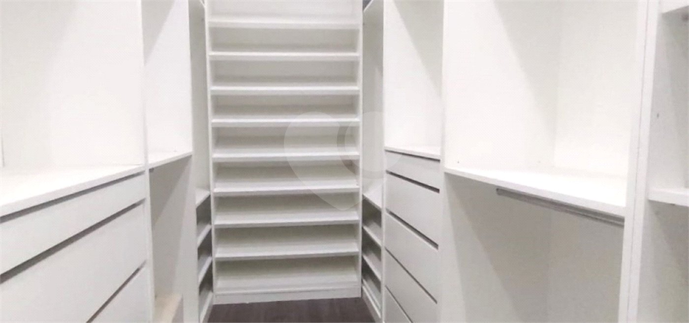 Casa à venda com 3 quartos, sendo 1 suíte, em Campo Grande, Rio de Janeiro, RJ