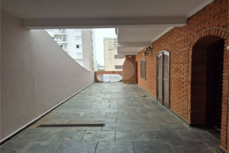 Casa à venda com 3 suítes em Vila Jardini, Sorocaba, SP
