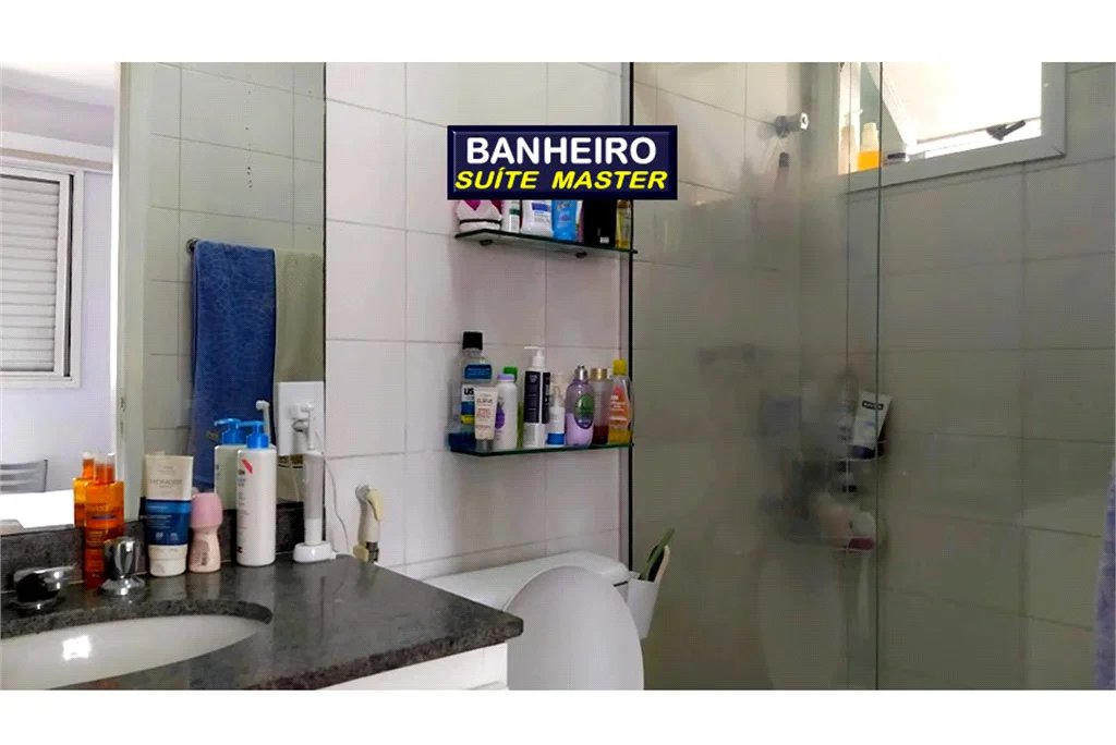 Apartamento à venda com 3 quartos, sendo 1 suíte,  em Vila Suzana, São Paulo, SP