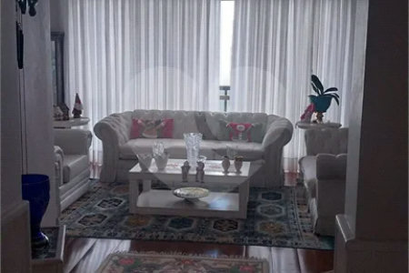 Apartamento à venda com 3 suítes em Santana, São Paulo, SP