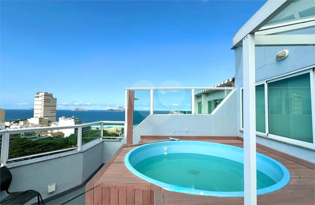 Duplex à venda com 3 quartos, sendo 1 suíte, em Leblon, Rio de Janeiro, RJ