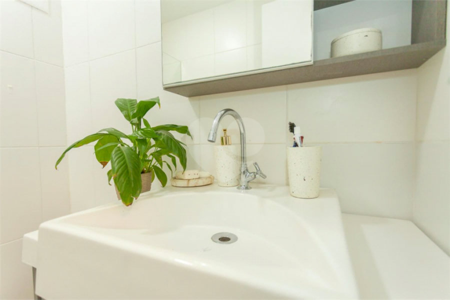Apartamento à venda com 2 quartos em Campo Grande, São Paulo, SP