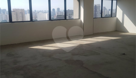 Sala à venda em Alto da Boa Vista, São Paulo, SP