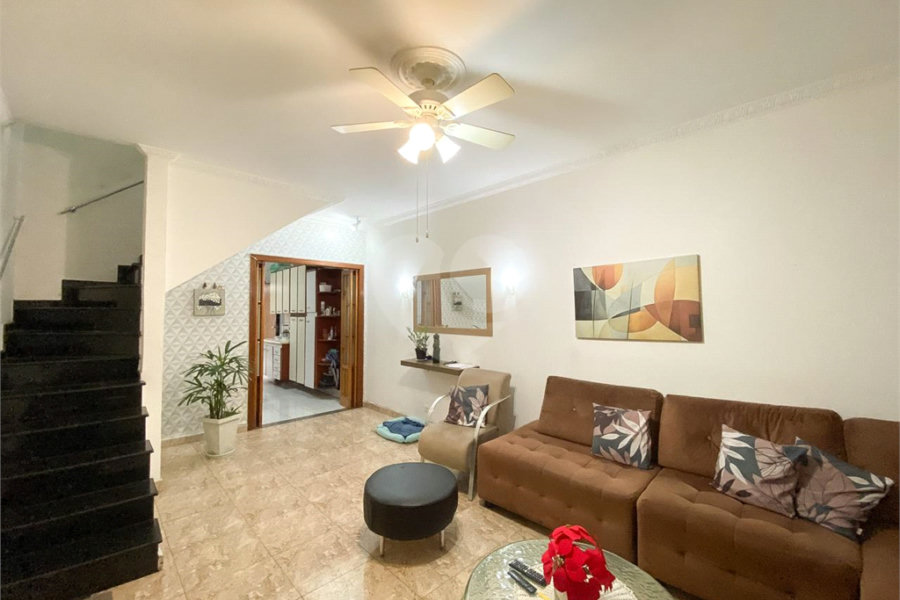 Sobrado à venda com 2 quartos em Vila Guilherme, São Paulo, SP