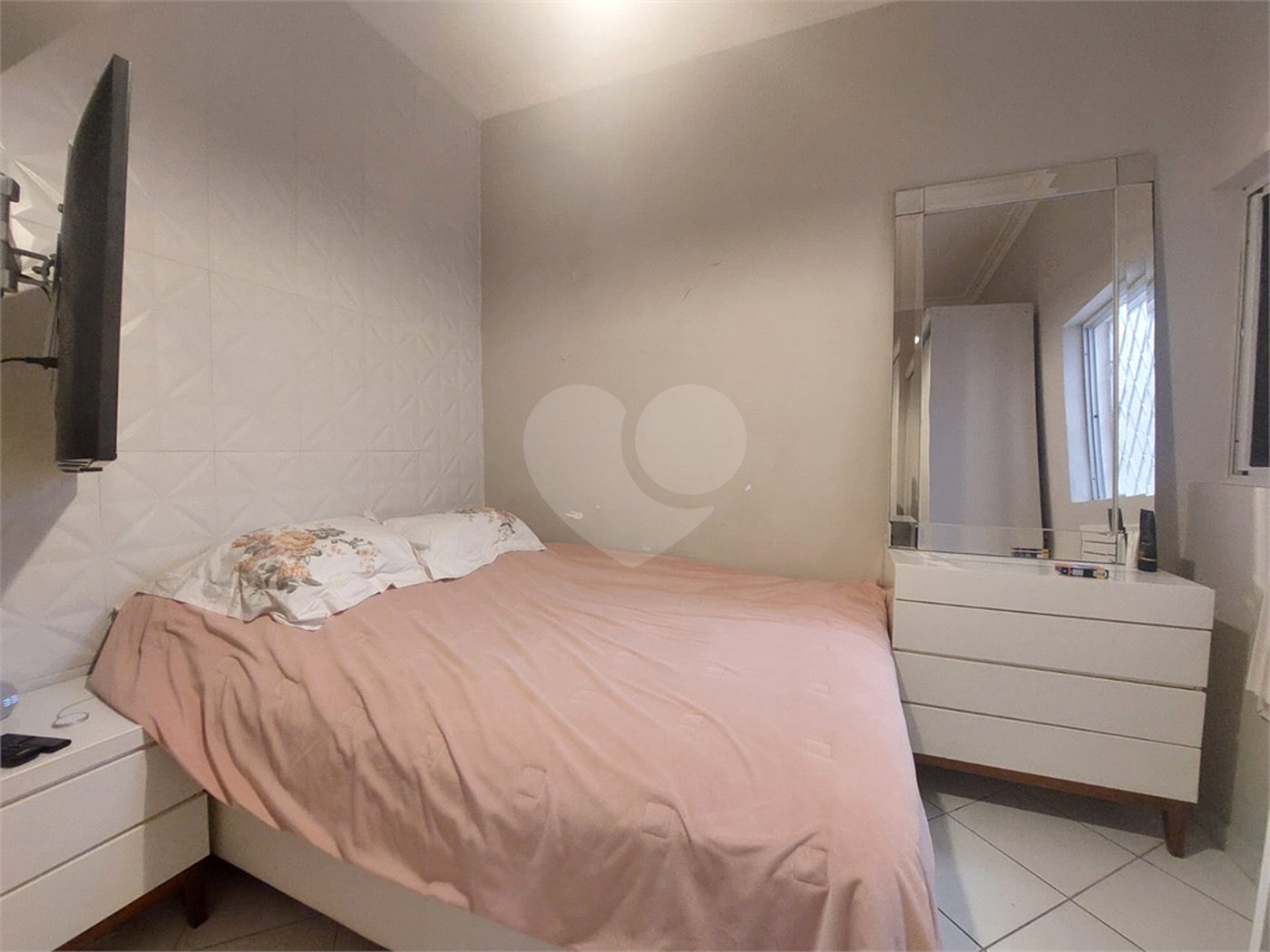 Casa de Vila à venda com 2 quartos, sendo 1 suíte,  em Rio de Janeiro, RJ