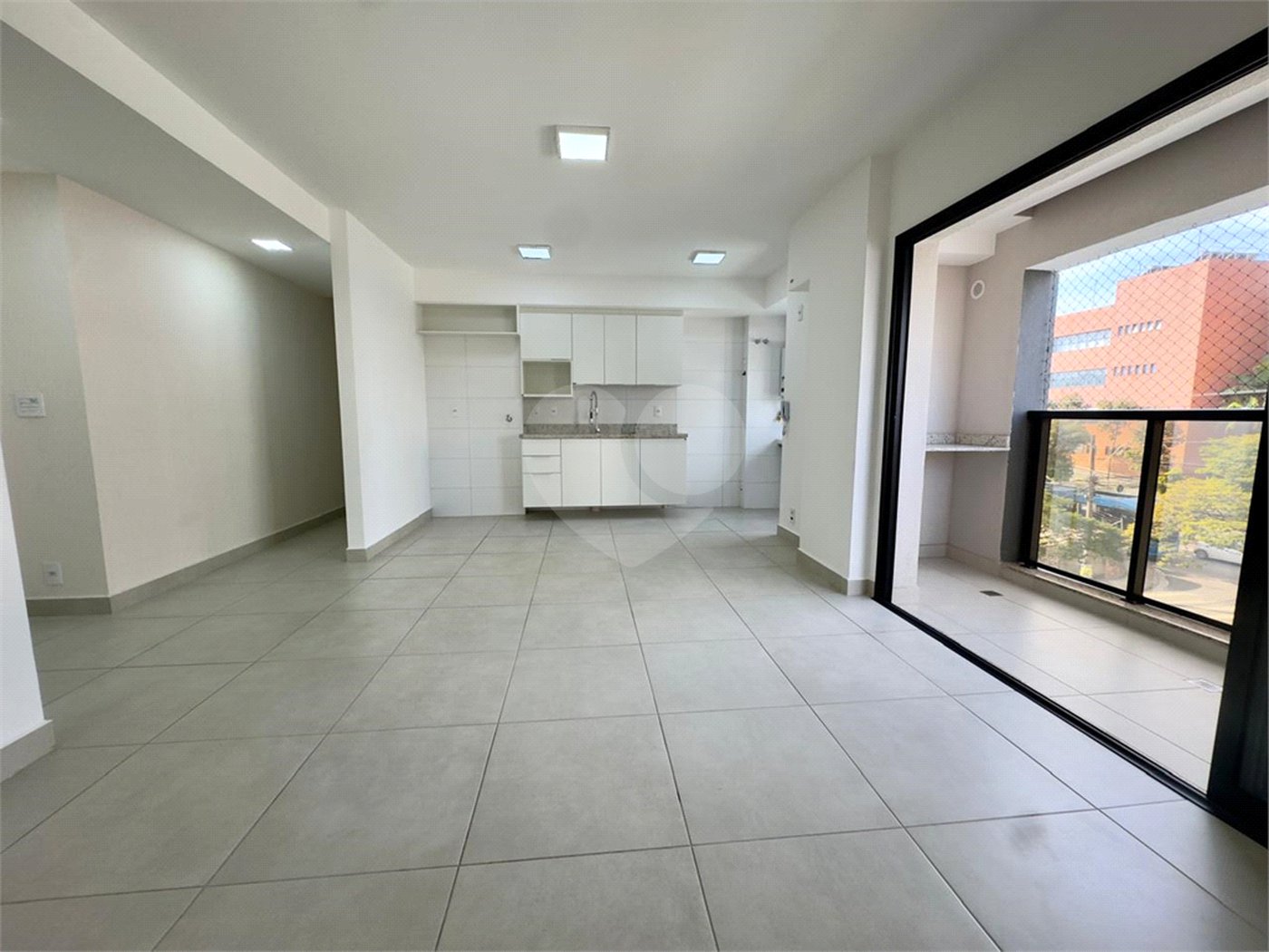 Apartamento à venda ou para alugar com 2 suítes em Jardim Faculdade, Sorocaba, SP