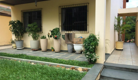 Casa à venda com 4 quartos, sendo 2 suítes,  em Vila Suzana, São Paulo, SP