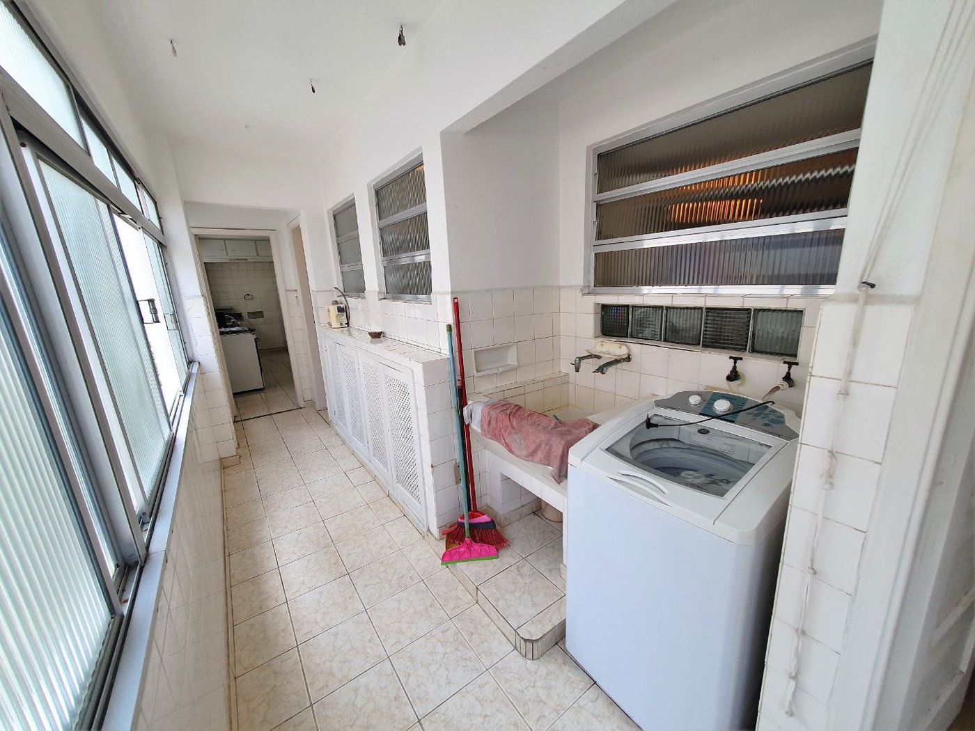 Apartamento à venda, 225 m² por R$ 990.000,00 - Gonzaga - Santos/SP