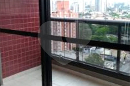 Apartamento à venda com 3 quartos, sendo 1 suíte, em Santo Amaro, São Paulo, SP