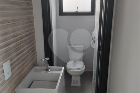 Casa em condomínio à venda com 3 suítes em Condomínio Altos da Floresta, Atibaia, SP