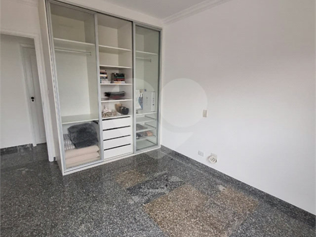 Apartamento à venda com 3 quartos, sendo 2 suítes,  em Santana, São Paulo, SP