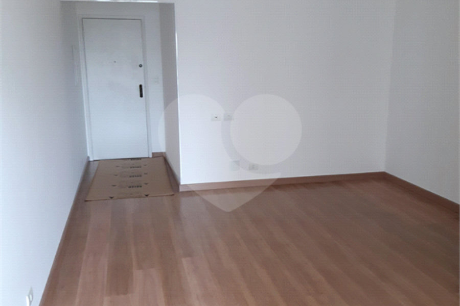 Apartamento à venda com 2 quartos em Vila Guarani, São Paulo, SP