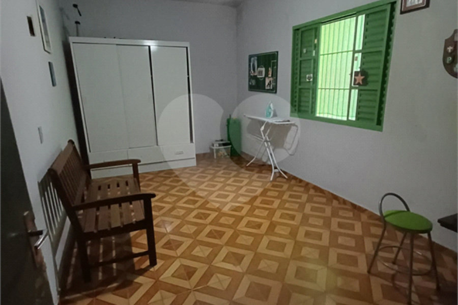 Casa à venda com 4 quartos em Jardim Maristela, São Paulo, SP