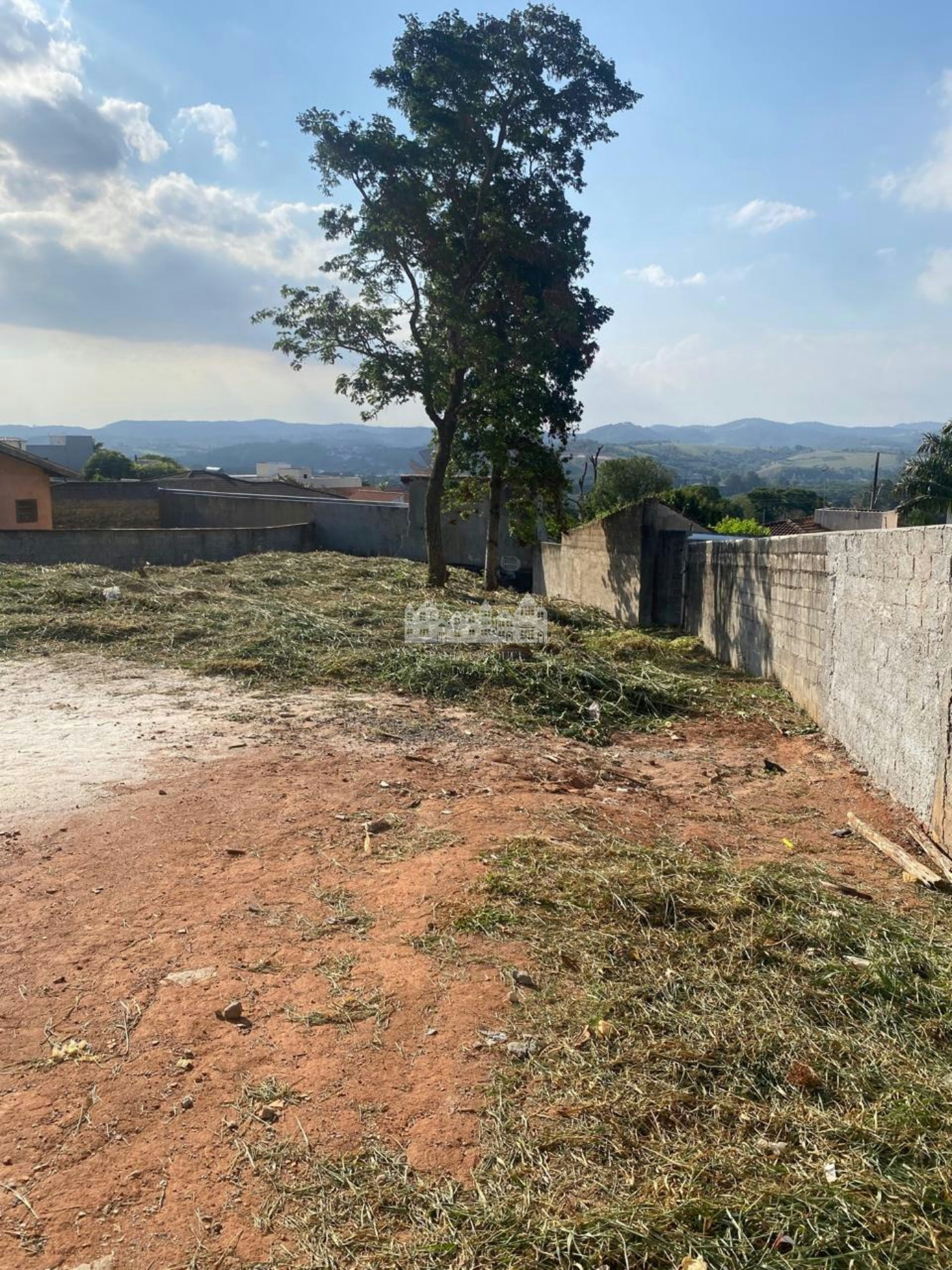 Terreno à venda em Jardim dos Pinheiros, Atibaia, SP