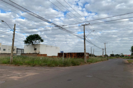 Terreno à venda em Setsul, Três Lagoas, MS