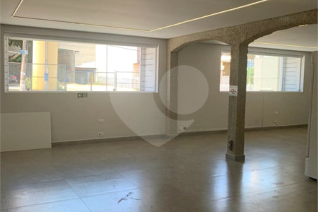 Salão à venda ou para alugar com 1 suíte, em Jardim América, Sorocaba, SP