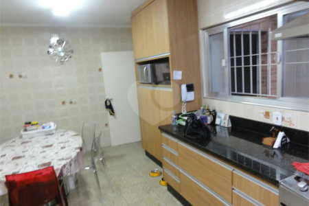 Sobrado à venda com 3 quartos, sendo 1 suíte, em Jardim São Paulo(zona Norte), São Paulo, SP
