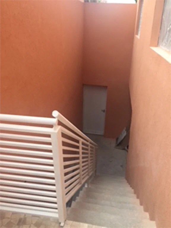 Sobrado à venda com 6 quartos, sendo 4 suítes, em Jardim Ester, São Paulo, SP