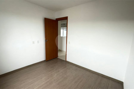Apartamento à venda com 2 quartos em Guaratiba, Rio de Janeiro, RJ