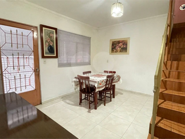Sobrado à venda com 3 quartos, sendo 2 suítes,  em Vila Formosa, São Paulo, SP