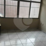 Casa à venda com 4 quartos, sendo 1 suíte, em Vila Santa Terezinha, Várzea Paulista, SP